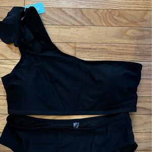 Cupshe Black One-Shoulder Bikini Set